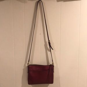 LIGHTLY DISTRESSED FOSSIL PURSE